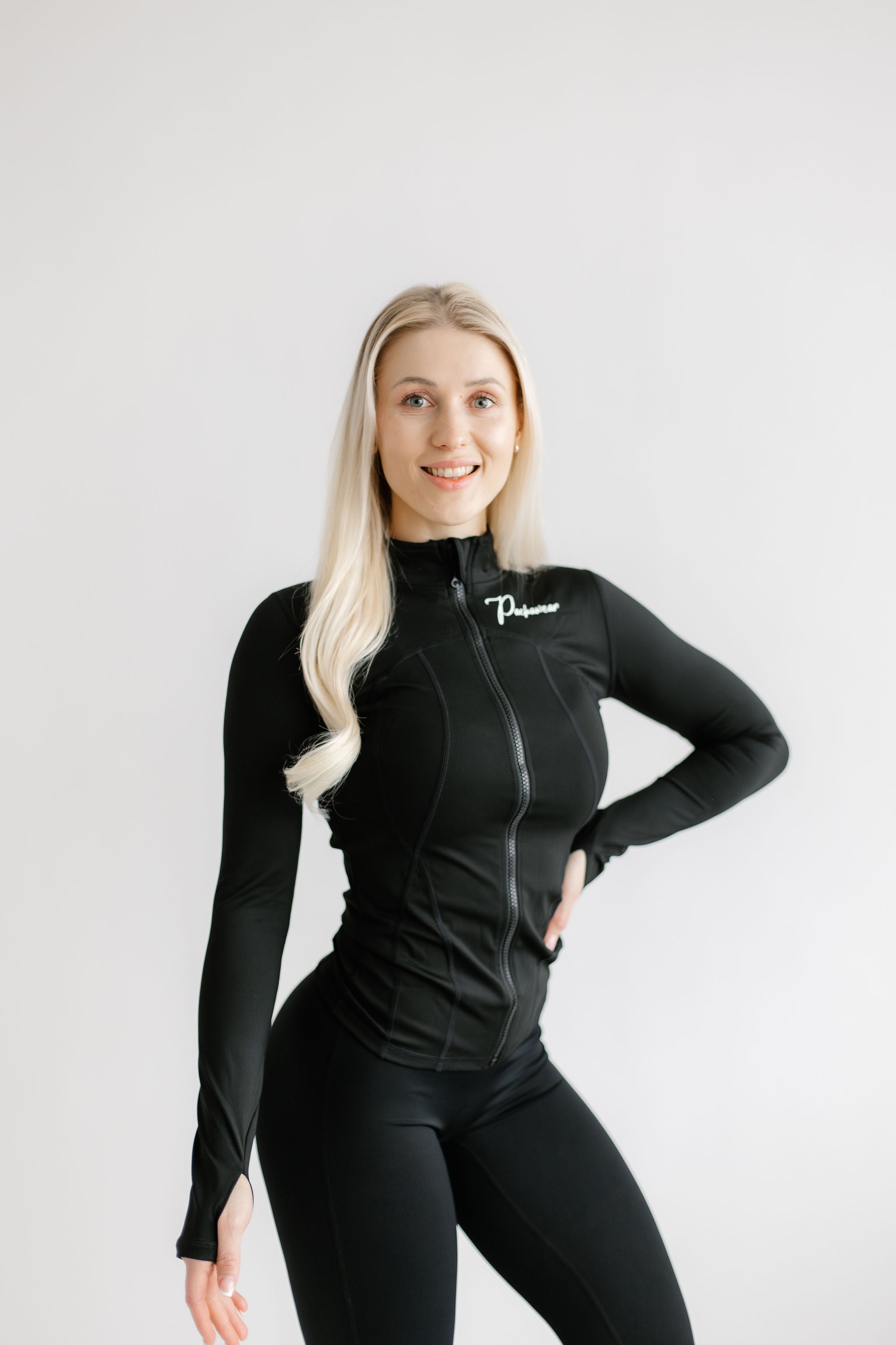 Limitless Extended Jacket Black – PachaWear